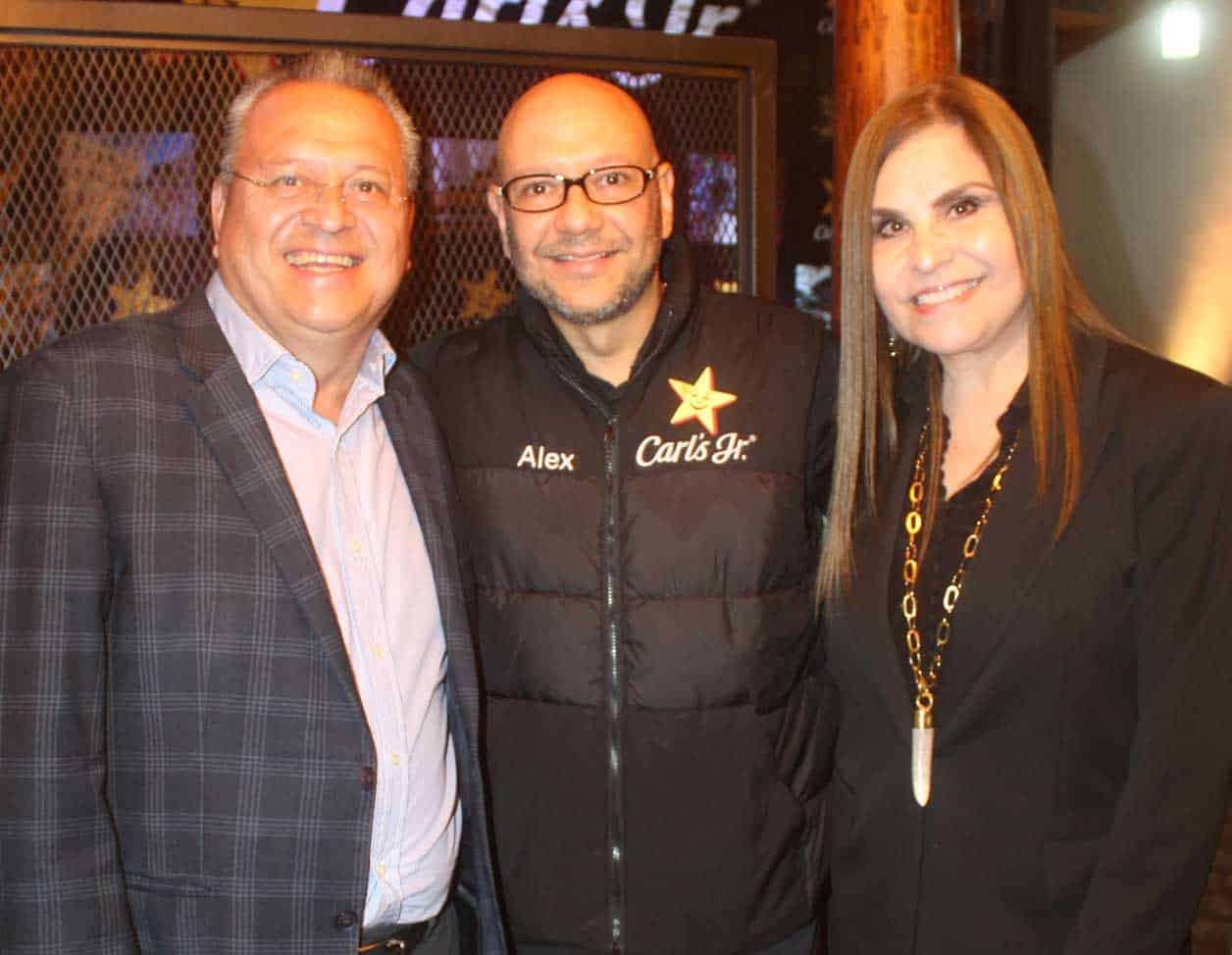Alejandro con Mariano e Idalia