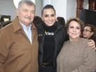 Cristina con sus papa´s Manuel y Rosalinda