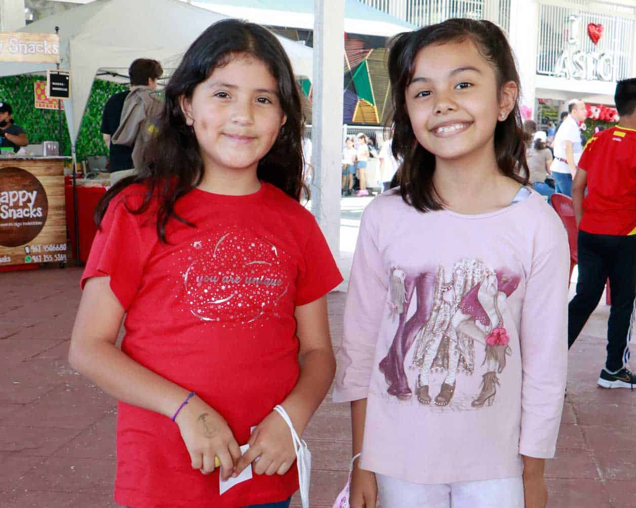 Carmen y Romina