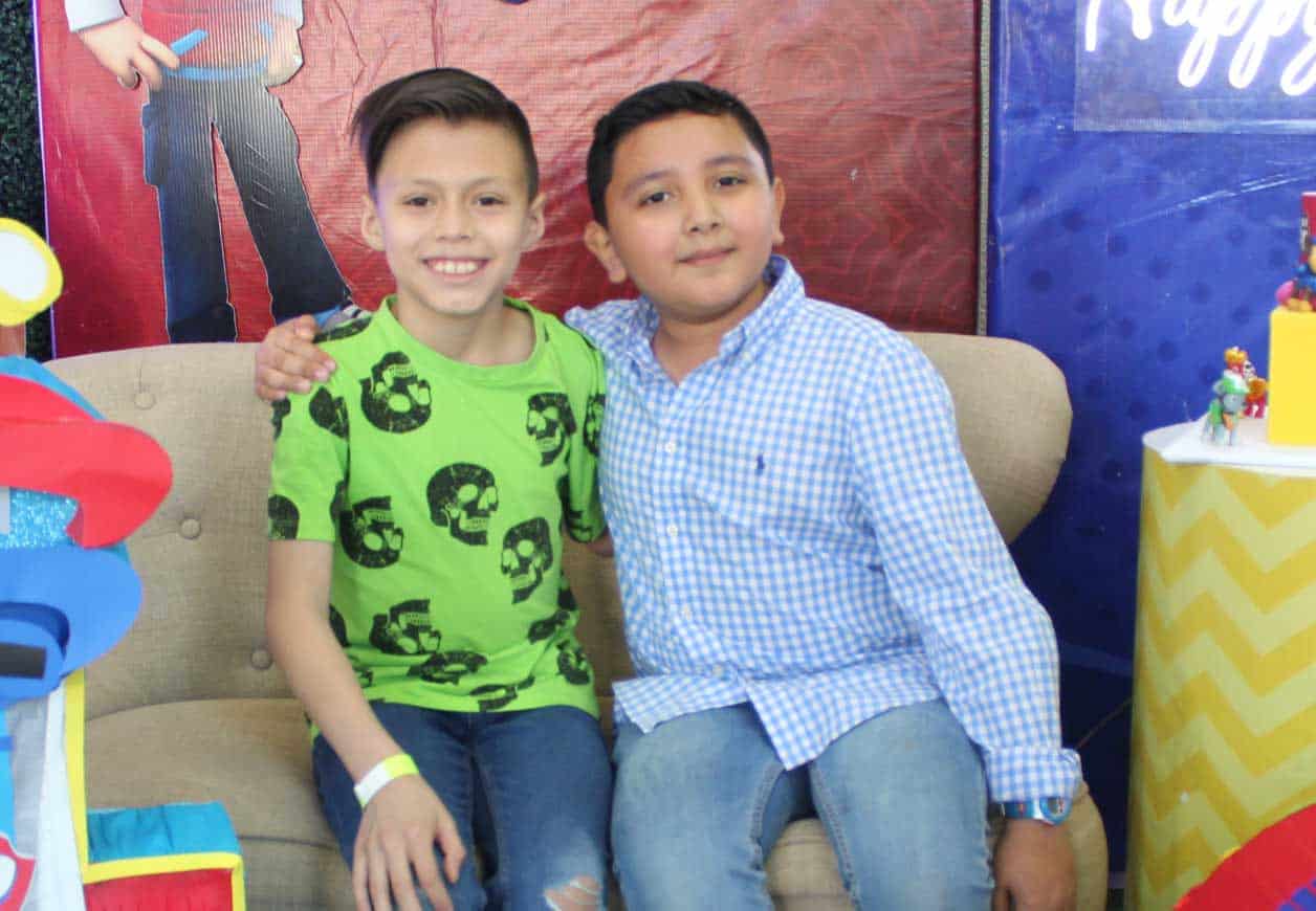 Santiago y Jose´ Gabriel