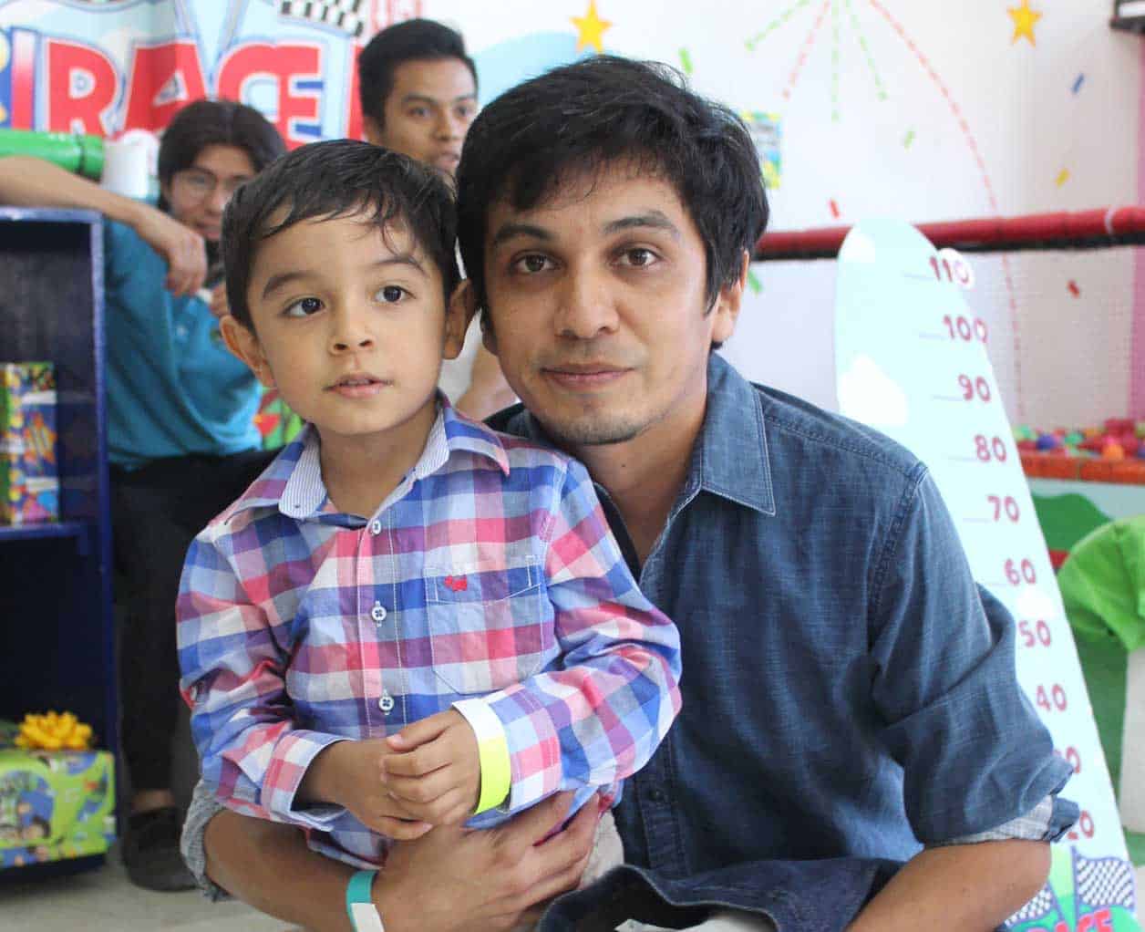 Roberto con su papa´