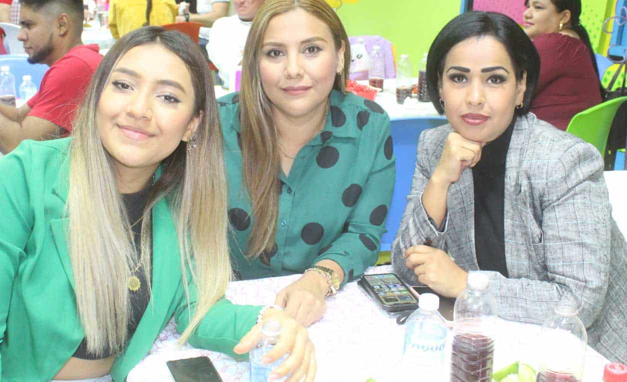 Montse, Adriana y Marbel
