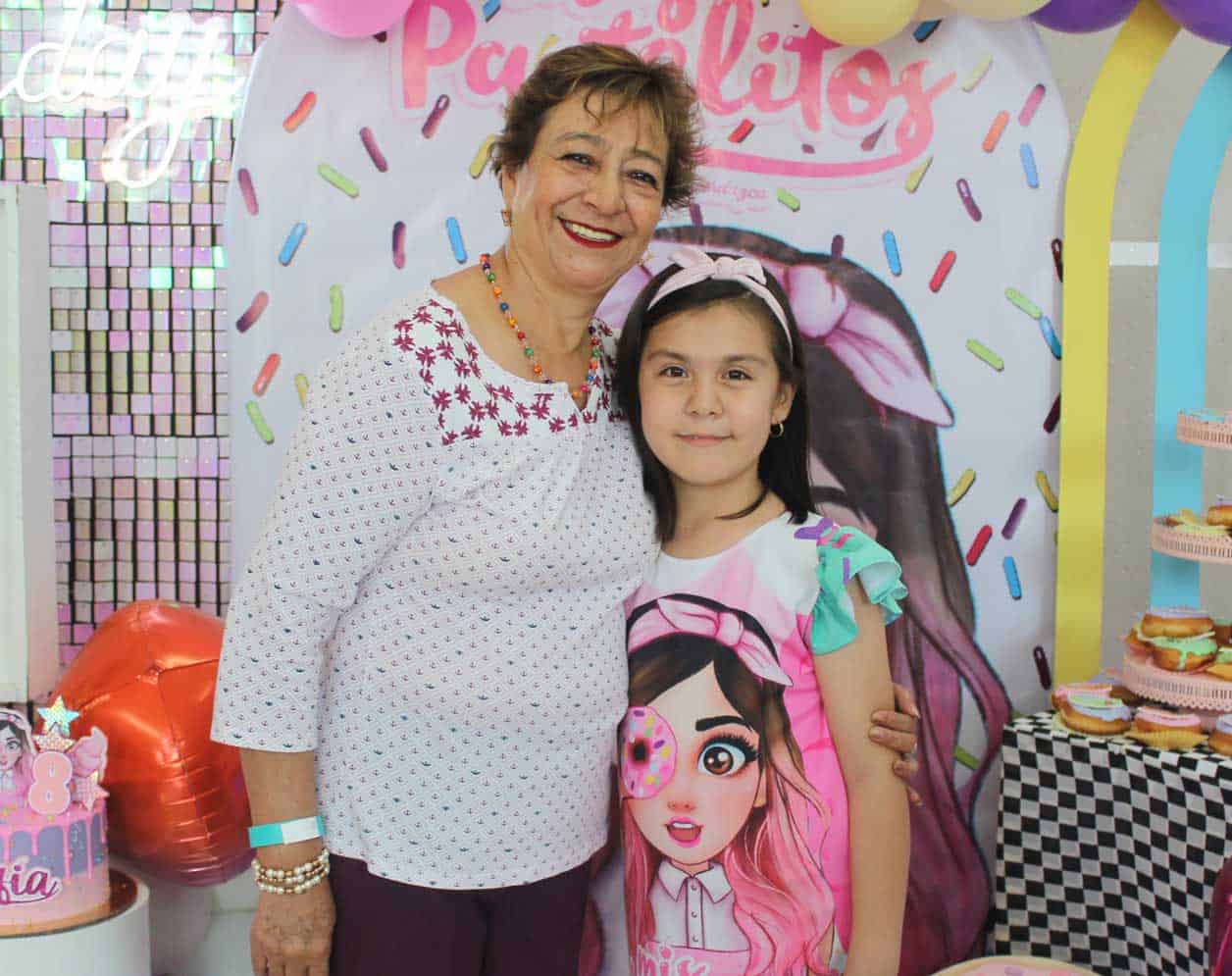Con su ti´a Irma