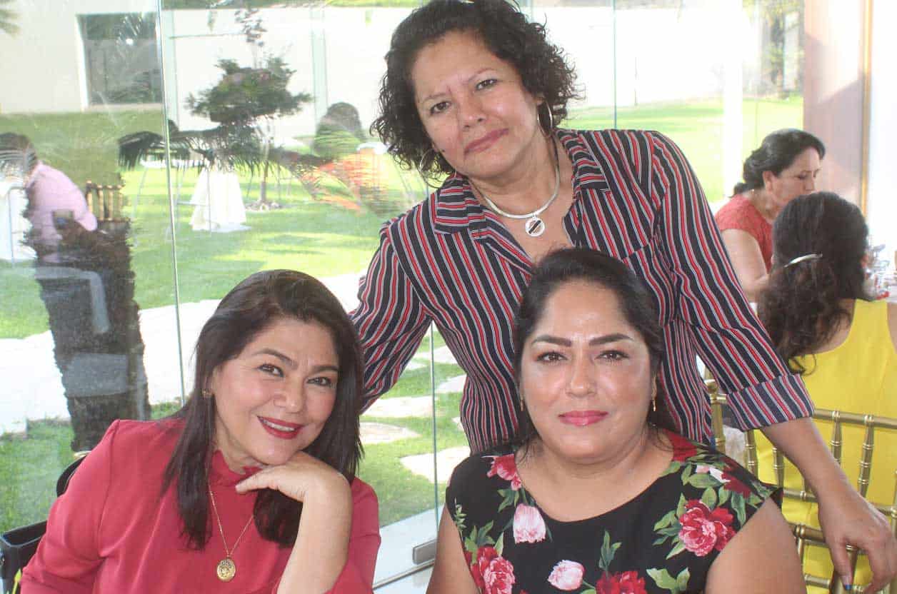 Janhe, Ana Isabel y Cristian