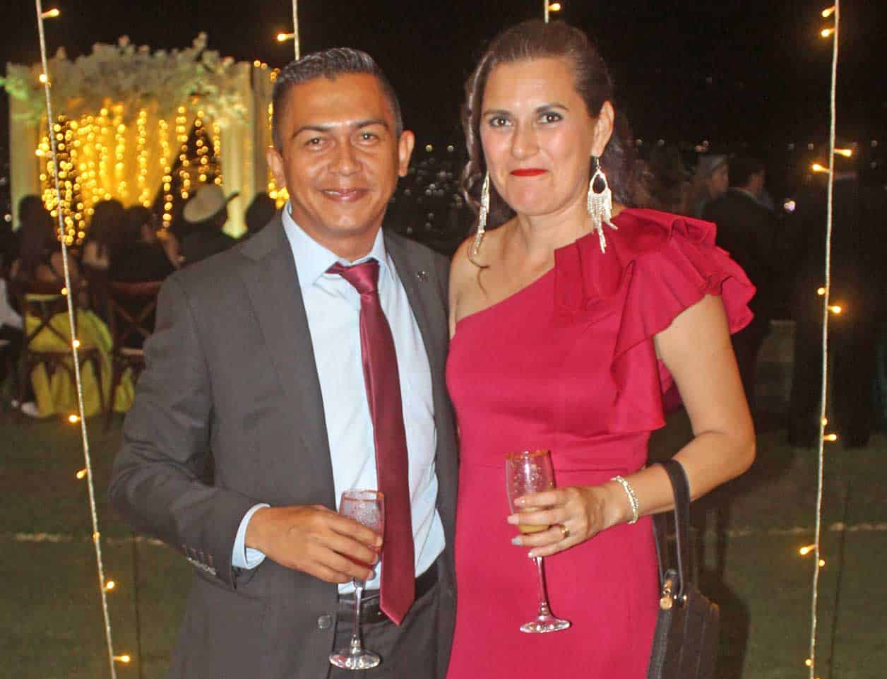 William y Luz Elena