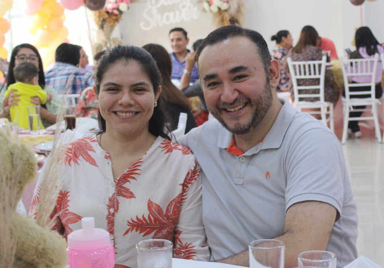 Con la mejor compan~i´a