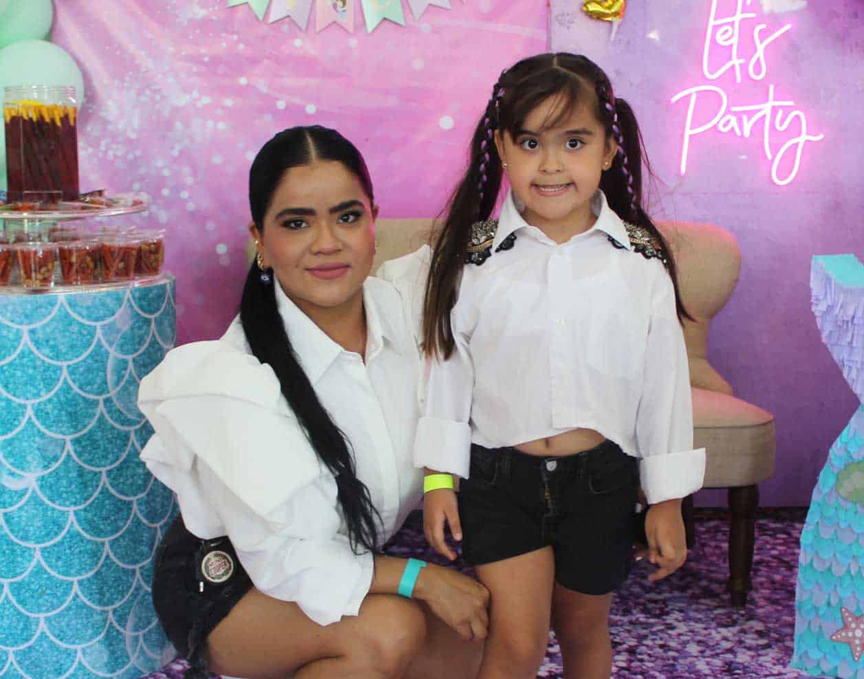 Nabila y Victoria