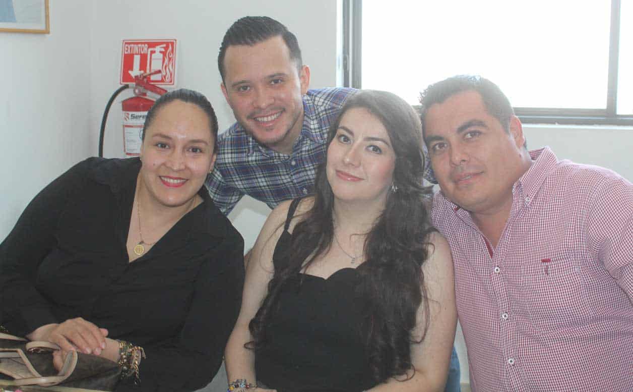 Eva, Dely, Vicente y Sergio