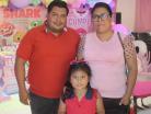 Daniel y Sadi con Paula Daniela