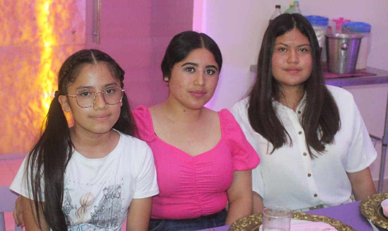 Daniela, Adriana y Jimena