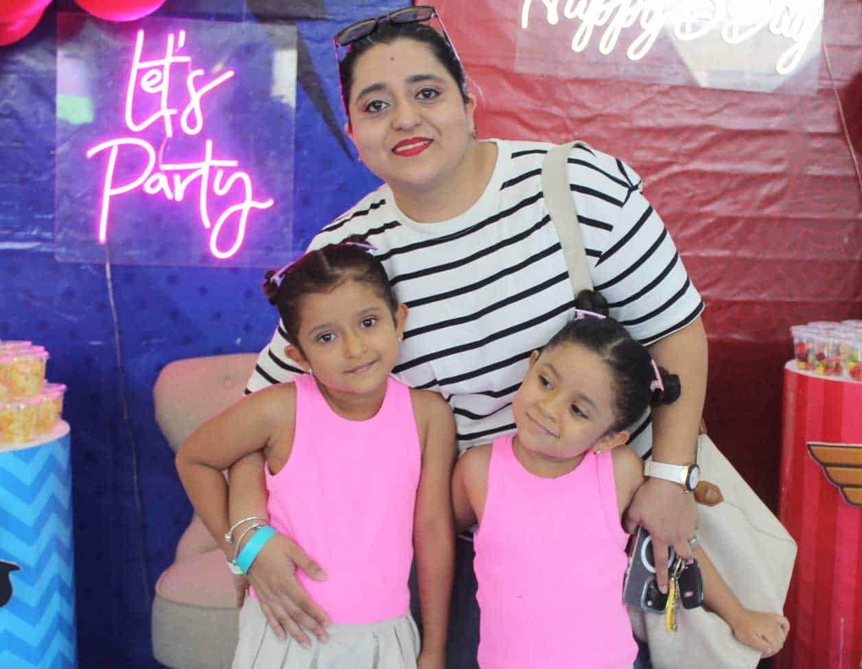 Jazmi´n, Miranda y Loretta