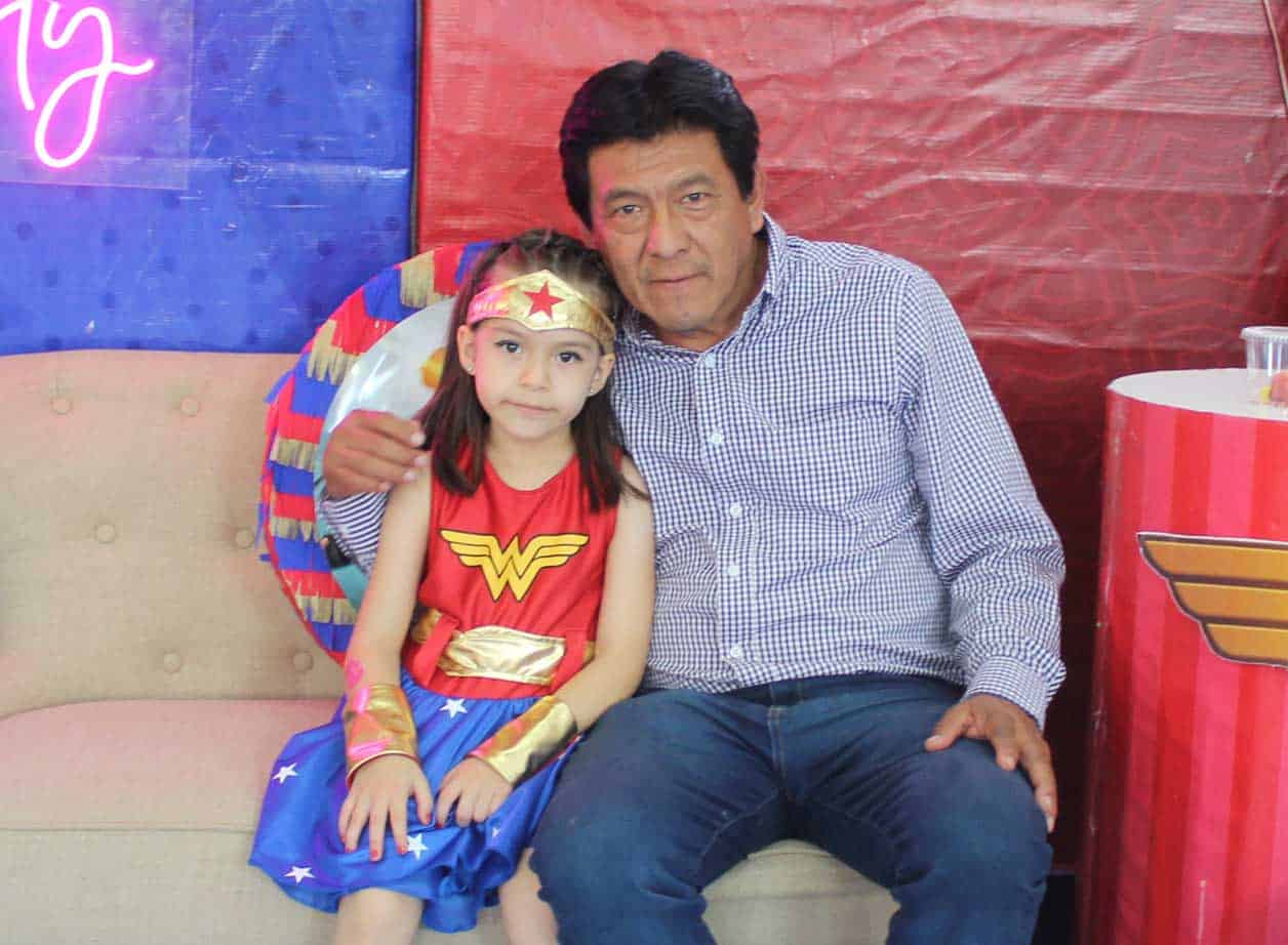 Con su abuelito