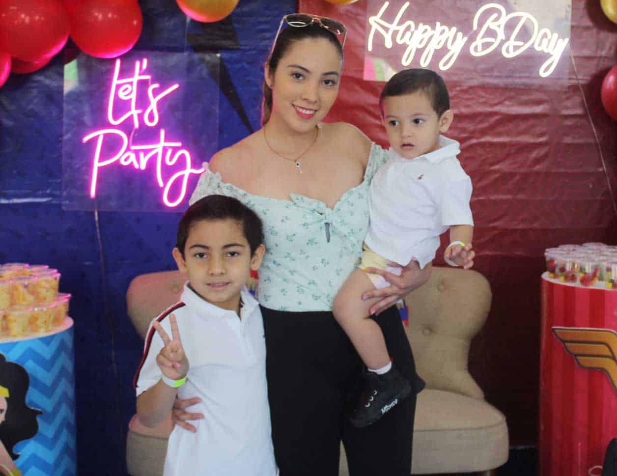 Omar, Tania y Leo