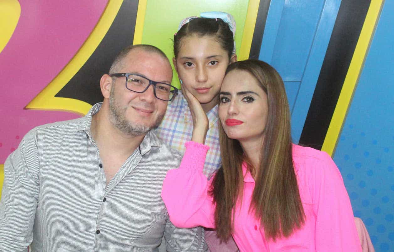 Javier, Lucía y Ximena