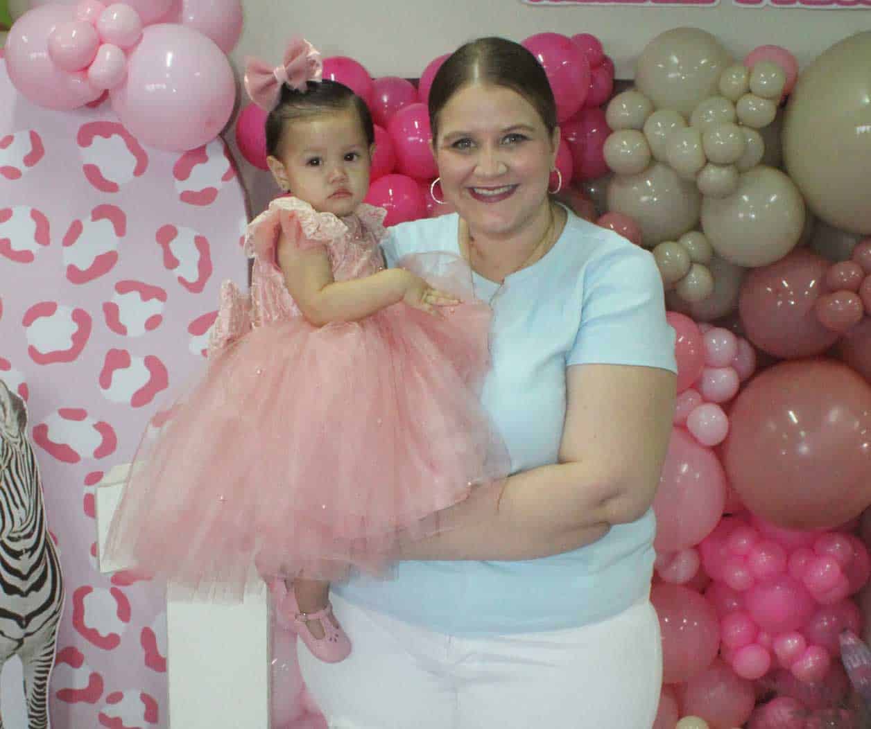 Mari´a Elisa y Ange´lica