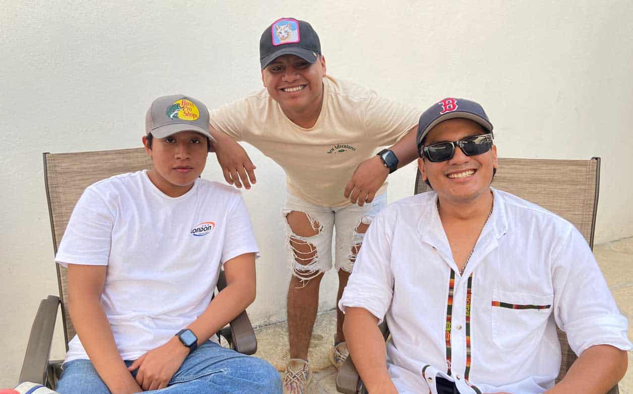 Maximiliano, Roberto y Alejandro