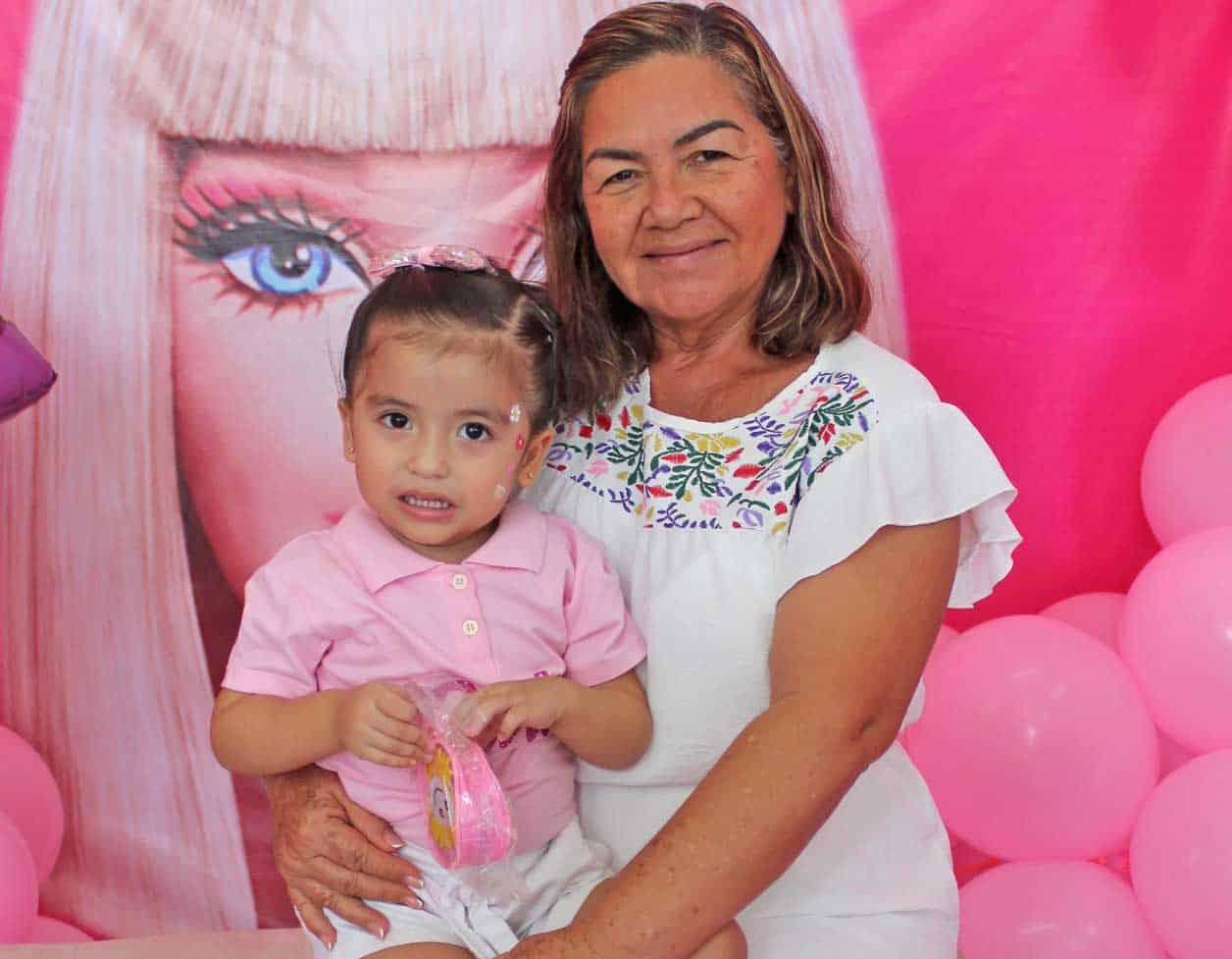 Marinna y su abuelita Lupita