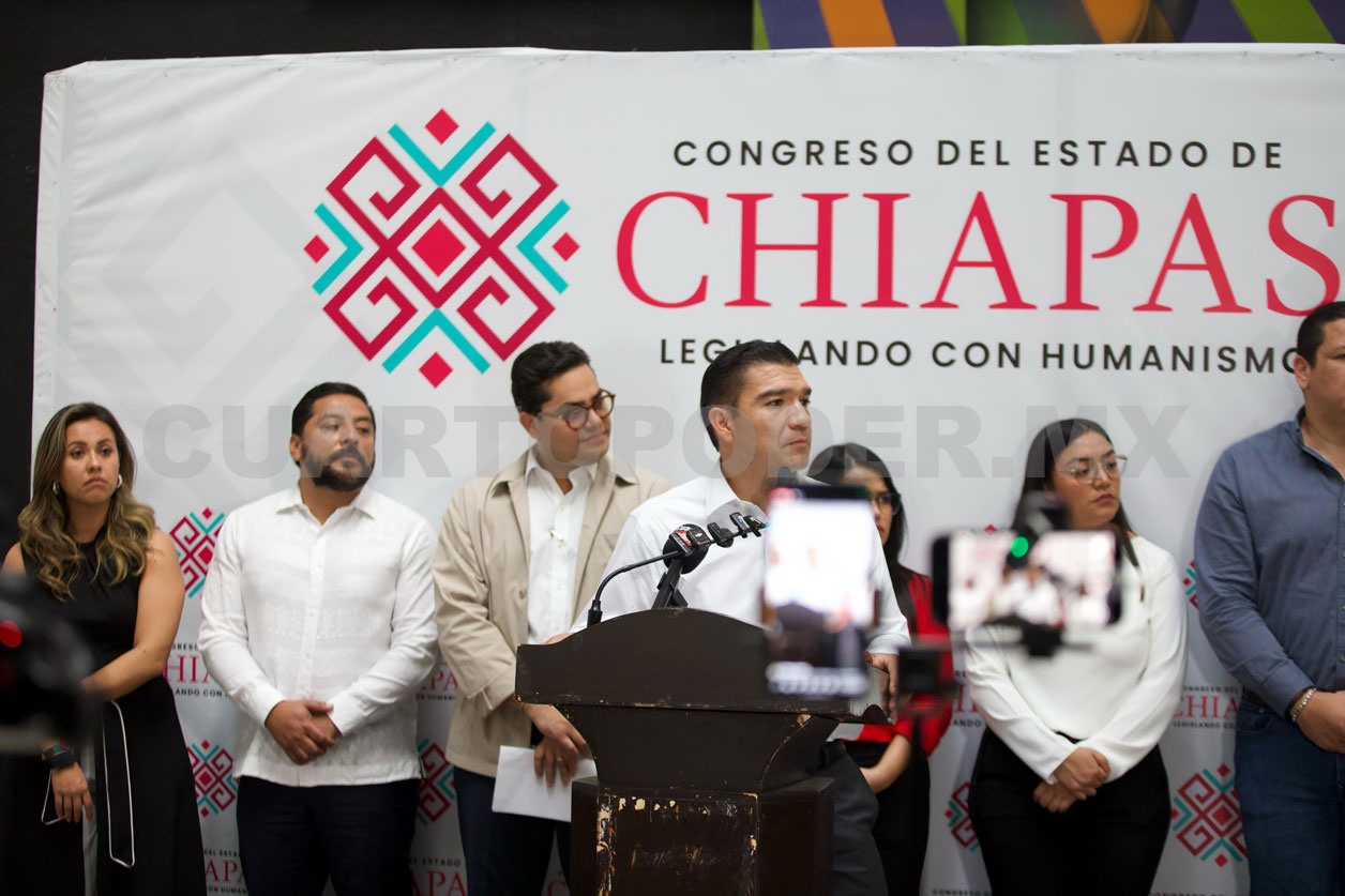 En tiempo y forma, entregan cuenta pública