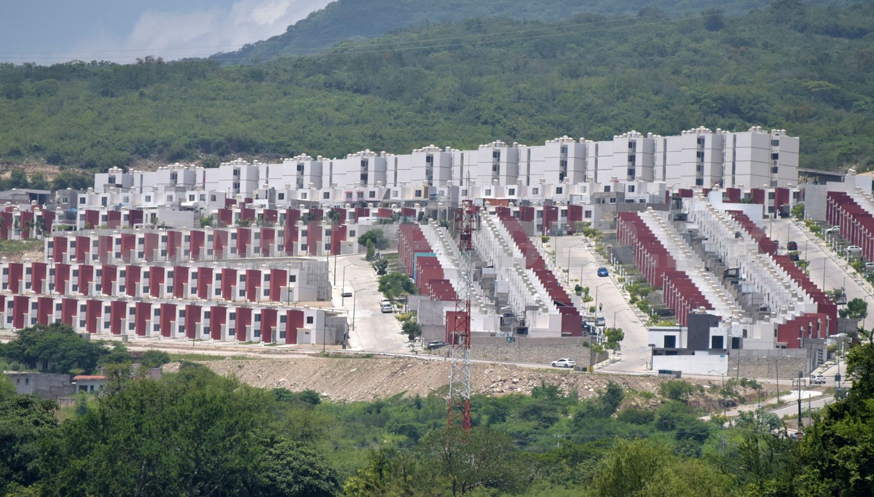Trabajan en ley para regular el sector inmobiliario