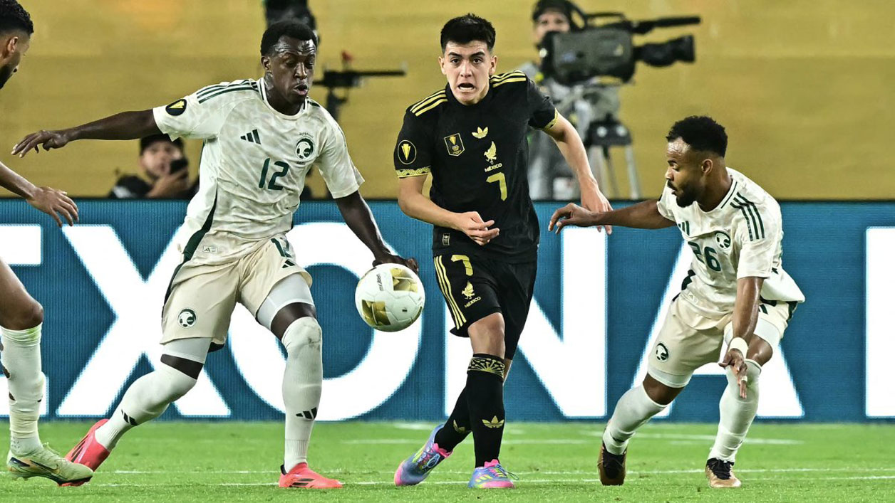 México no convence, a pesar de avanzar