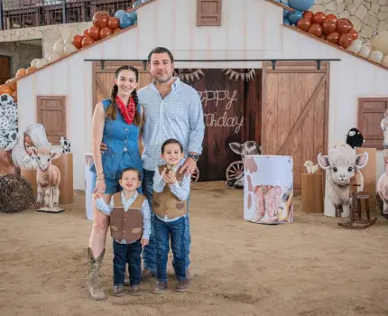 Felicidades, Rafael y Óscar