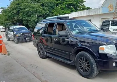 Recuperan vehículo robado tras operativo
