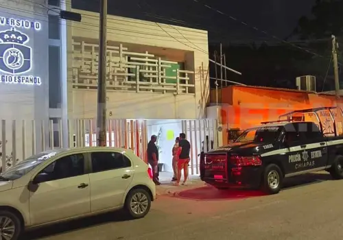 Atracan inmueble del Colegio Español