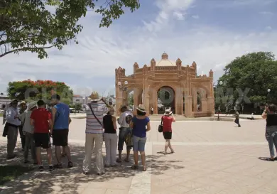 En 5 meses, 3.6 millones de turistas para la entidad