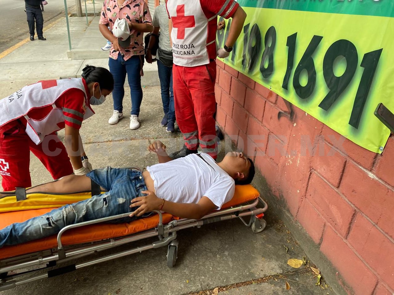 Un fracturado en choque de motocicleta