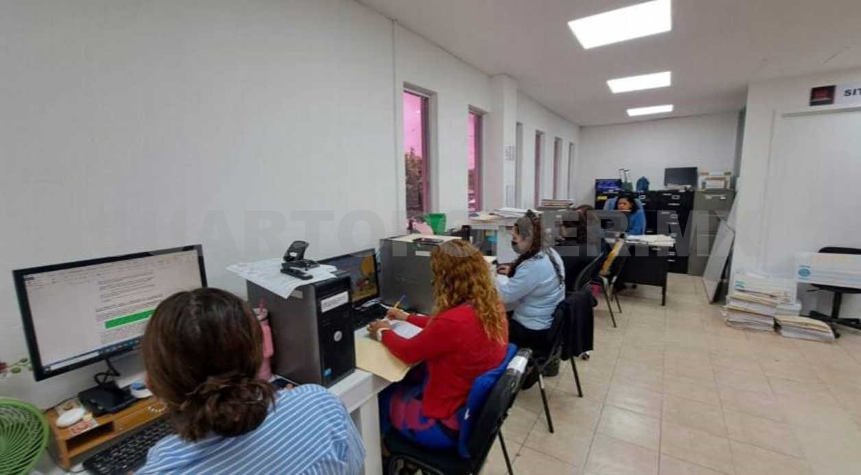 Separa de su cargo FGE a 14 servidores públicos