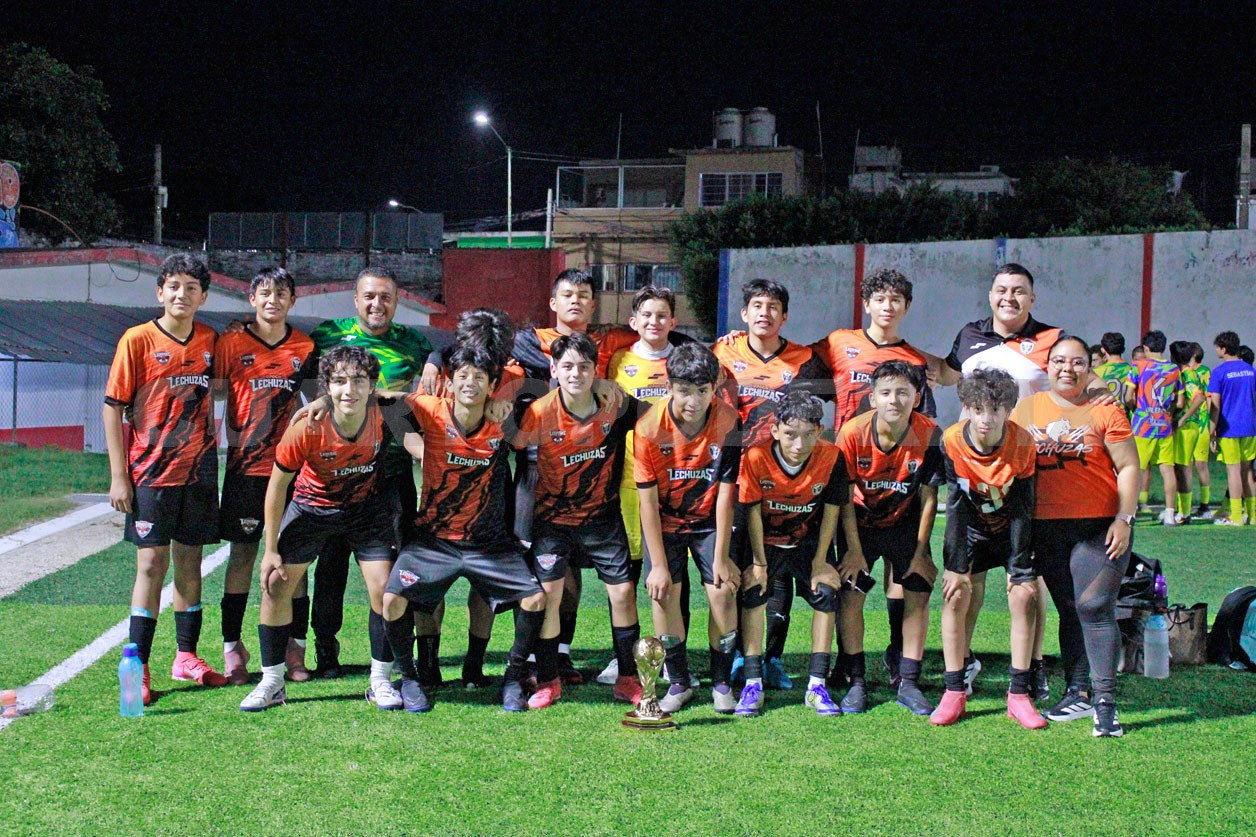 Lechuzas FB se corona ante Dragones
