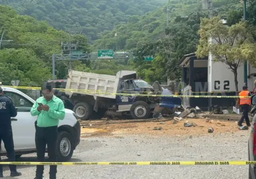Carambolazo en el retén de San Fernando; un deceso
