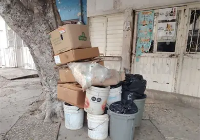 Piden atender malos olores causados por desechos