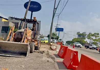 Modifican rotonda; vecinos piden arreglar vialidades