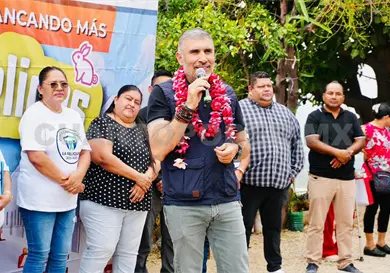 Lleva Ángel Torres Calles Felices a colonia La Reliquia