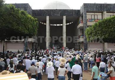 Llaman a escuchar a la Generación Z