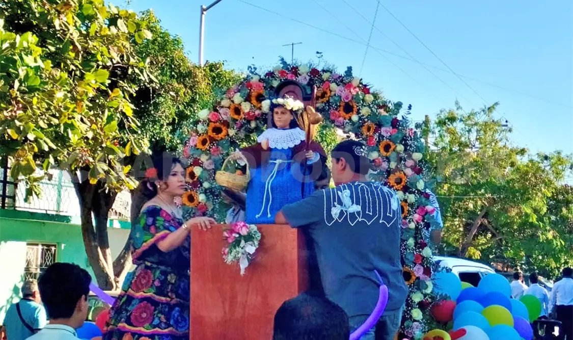 Celebran al santo Niño de Atocha con música, fiesta y alegría