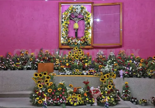 Vecinos mantienen viva la capilla de Los Milagros