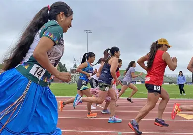 Mexicanos compiten en Ultramaratón Mexicanos compiten en Ultramaratón