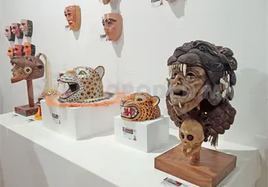 Exhiben obras de artesanos chiapanecos Exhiben obras de artesanos chiapanecos