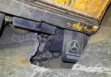 Volteo se va a hoyanco ante colapso de calle Volteo se va a hoyanco ante colapso de calle