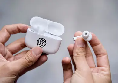 Primer dispositivo IA en auriculares Primer dispositivo IA en auriculares