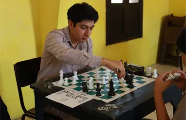 Parachico Pensante conquista el tablero