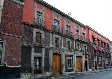 De hospicio agustino a museo De hospicio agustino a museo