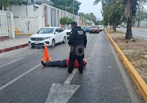 Gravemente herido queda un motorista al derrapar