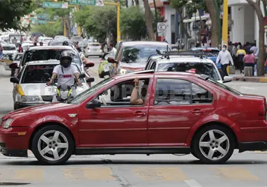 Ofrecen 15 % de descuento en el refrendo vehicular Ofrecen 15 % de descuento en el refrendo vehicular