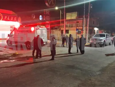 No los dejan ingresar a bar y le prenden fuego