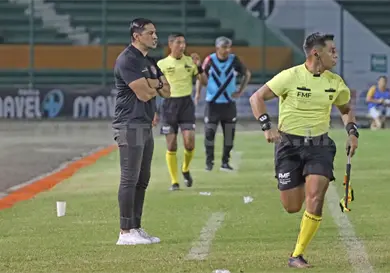 Trejo exige orden defensivo en Jaguares FC Trejo exige orden defensivo en Jaguares FC