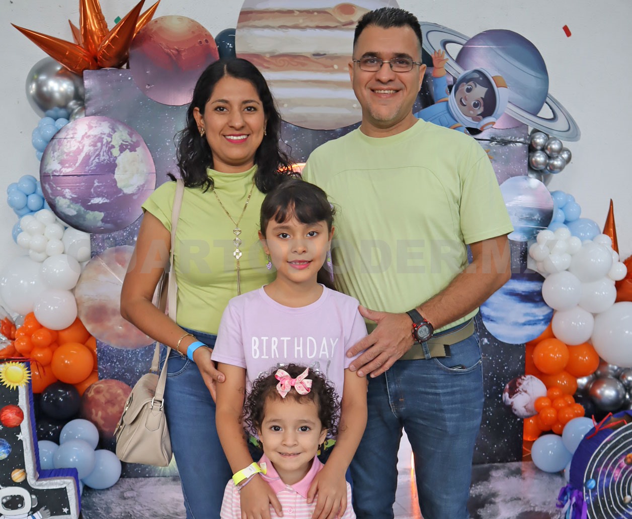 Aldo cumple años en el espacio