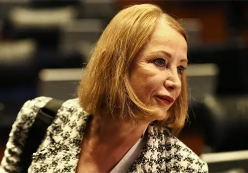 Por finalizar dictamen de semana laboral de 40 horas